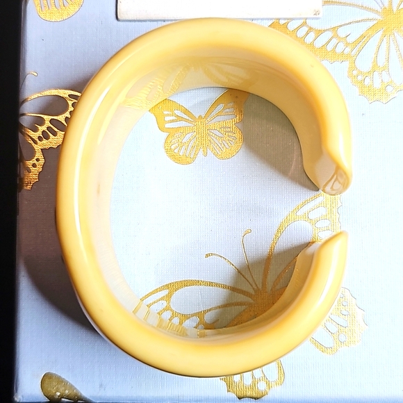 Vintage Childs Size Sparkling Rhinestone Celluloid Cuff Bracelet - Picture 4 of 7